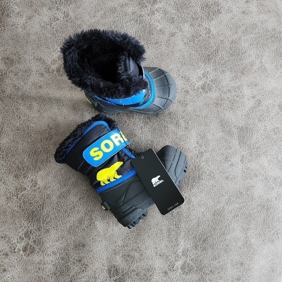 Sorel Toddler Snow Commander Boot – Black, Super Blue - Picture 3 of 8